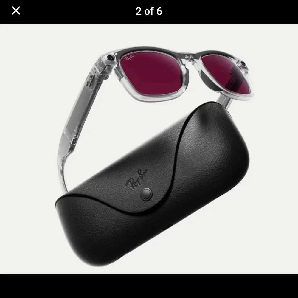 Ray-Ban Transparent LIMITED EDITION Wayfarer SMART glasses